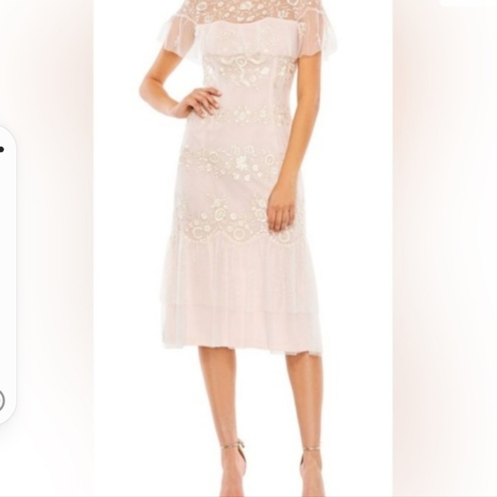 NWT MacDuggal women’s embroidered floral Lace Dress Size 16 - Picture 2 of 10